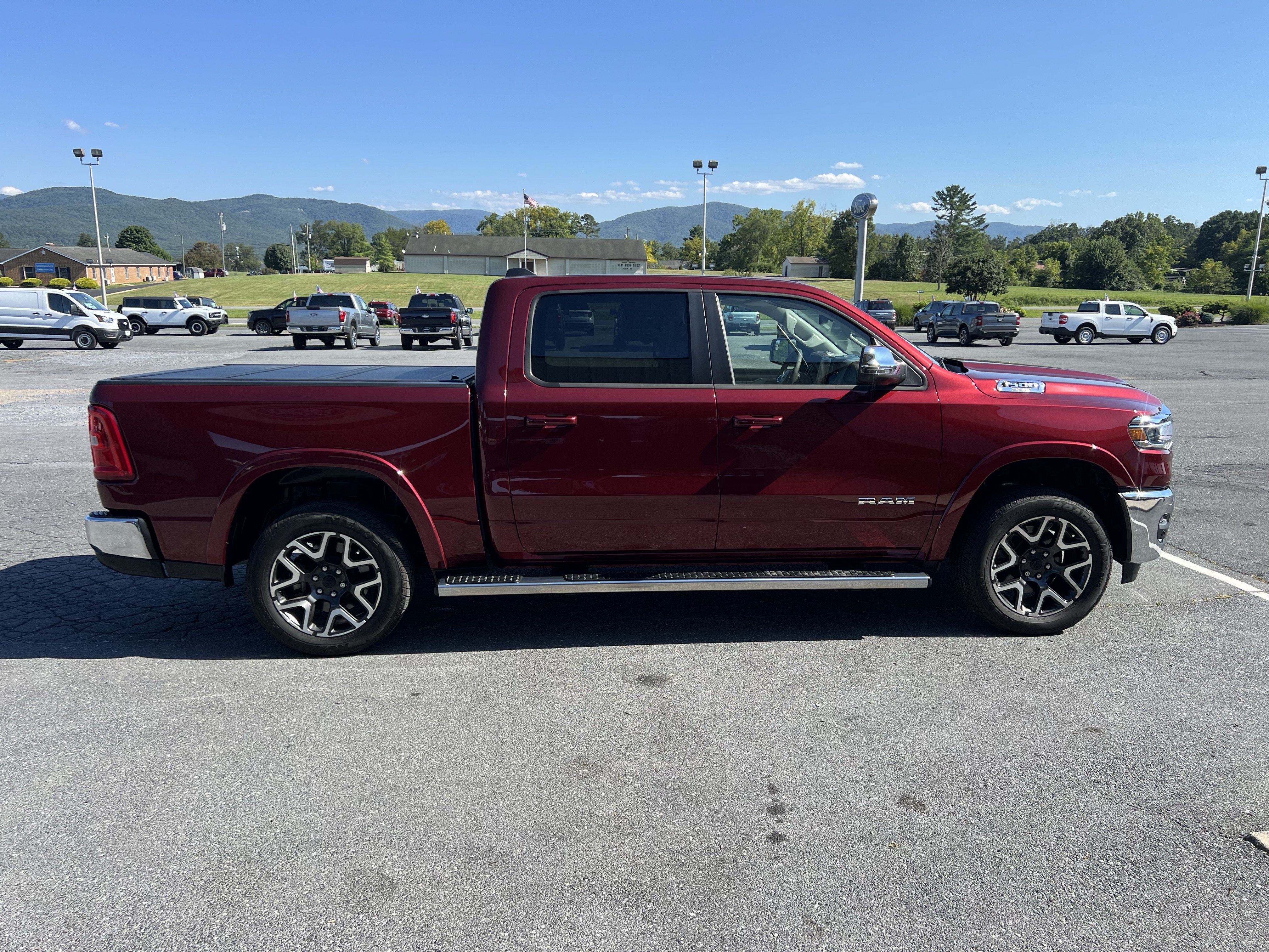 Used 2025 RAM 1500 Laramie w/ Bed Utility Group AWD/4WD image 6
