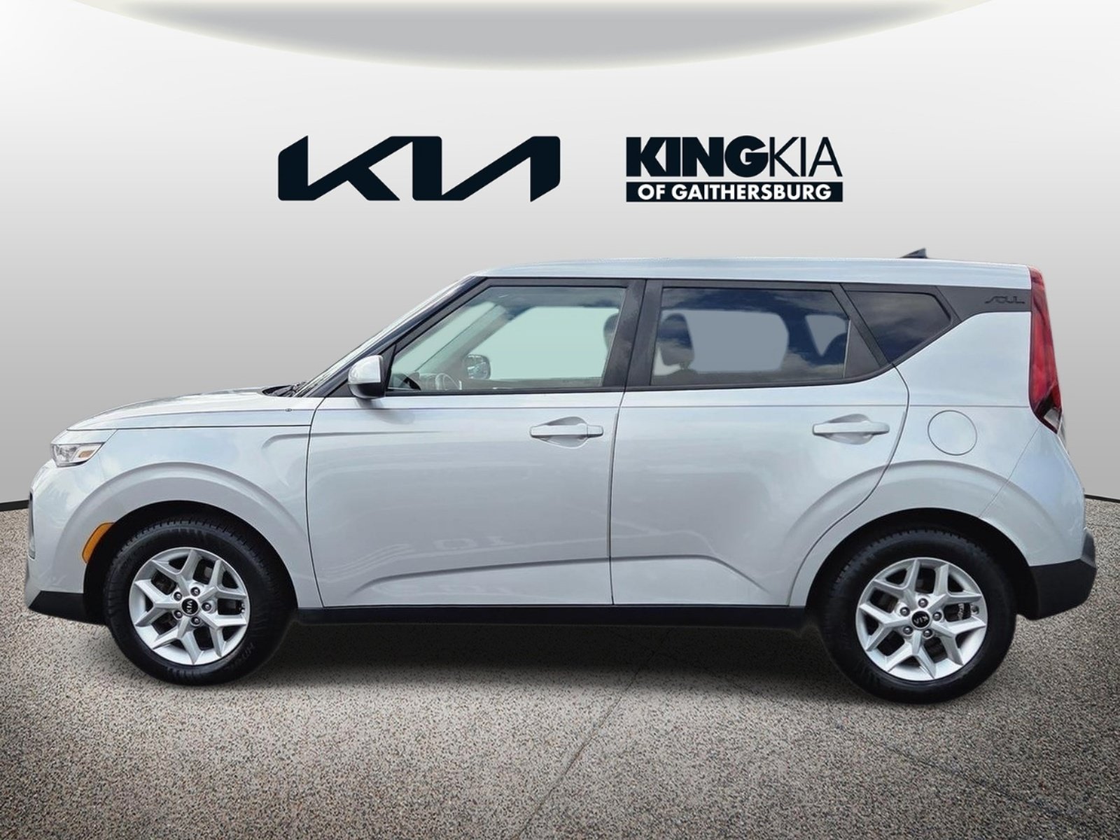 Used 2020 Kia Soul S FWD image 7