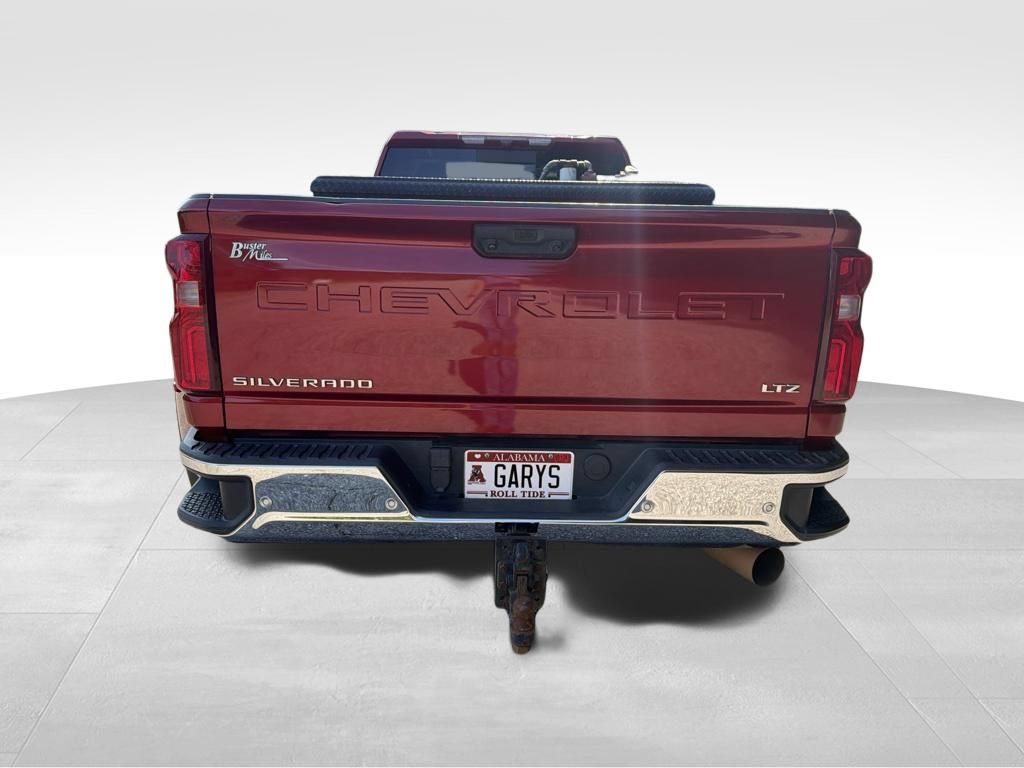 Used 2022 Chevrolet Silverado 3500 LTZ w/ LTZ Plus Package AWD/4WD image 5