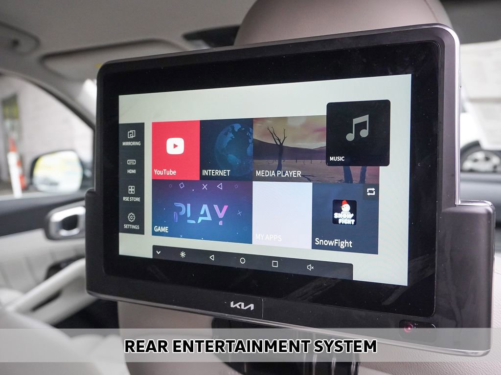 Used 2023 Kia Sorento SX Prestige image 3