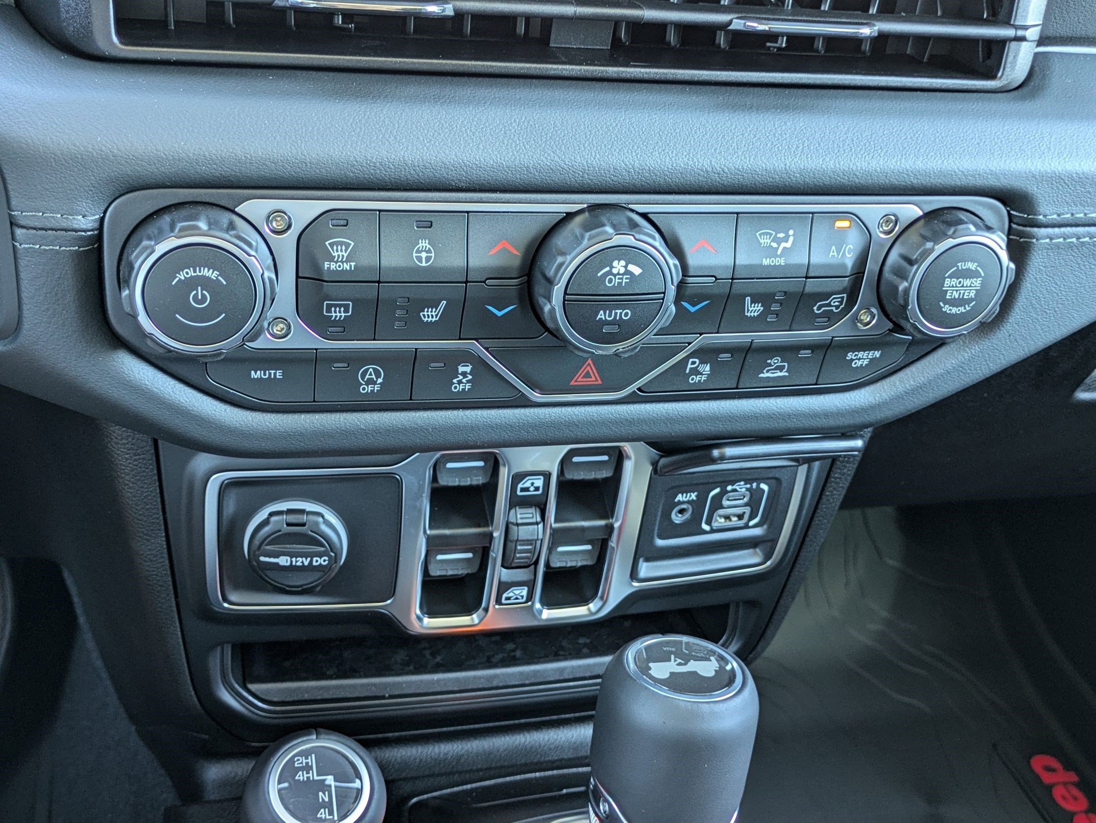 New 2026 Jeep Wrangler Sahara image 15