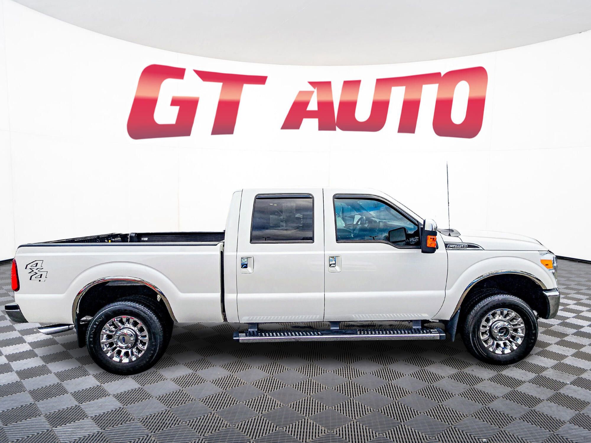 Used 2016 Ford F250 Lariat w/ Lariat Ultimate Package image 8