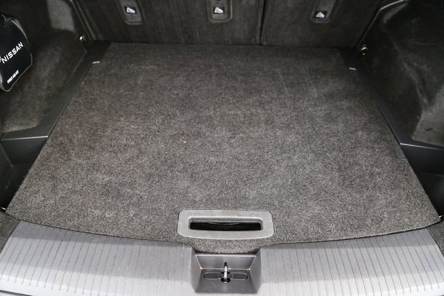 Used 2023 Nissan Rogue SV image 24