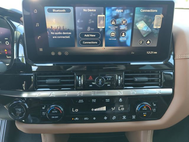 New 2026 Nissan Pathfinder Platinum FWD image 31