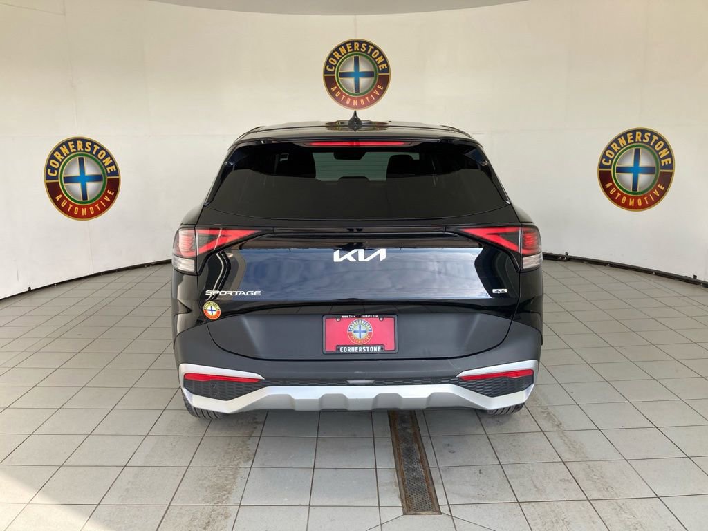 Used 2025 Kia Sportage LX image 21