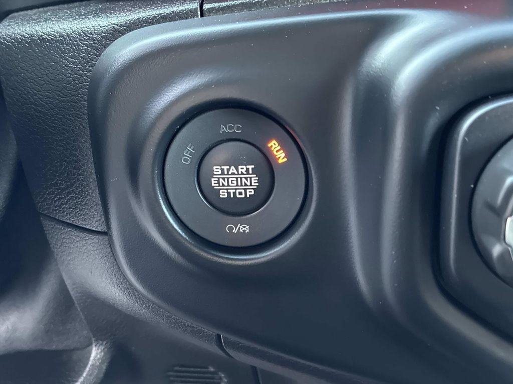Used 2021 Jeep Wrangler Rubicon AWD/4WD image 27
