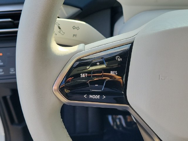 Certified 2023 Volkswagen ID.4 Pro S AWD/4WD image 21