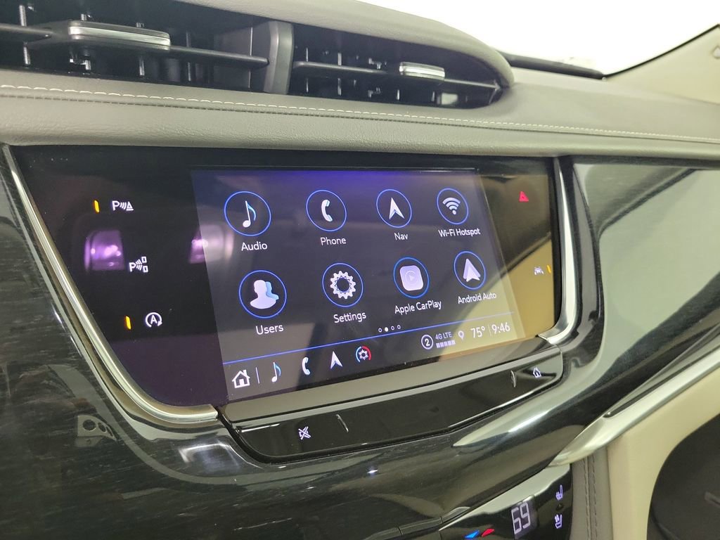 Certified 2023 Cadillac XT6 Premium Luxury w/ Technology Package FWD image 27