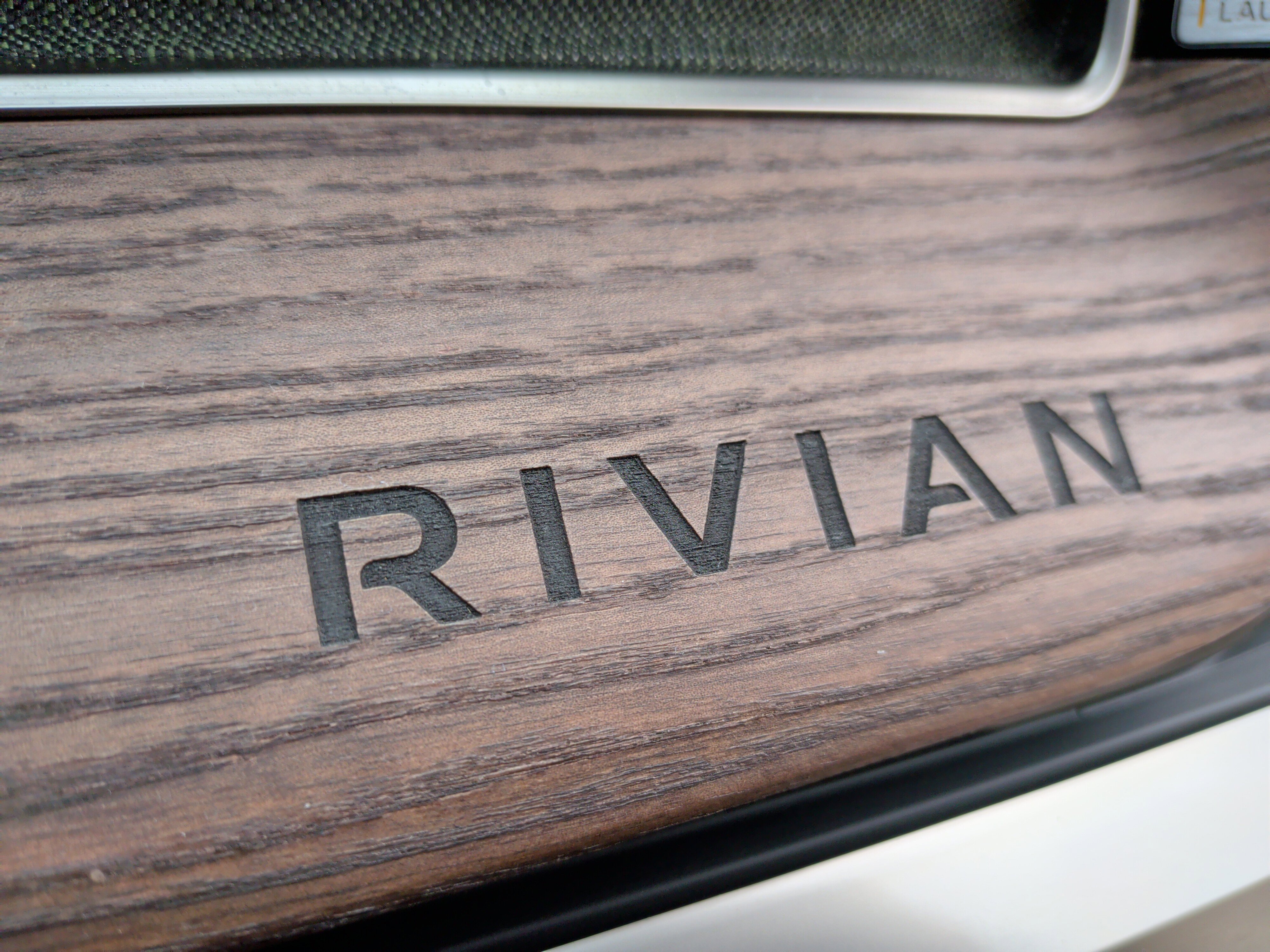 Used 2023 Rivian R1T Launch Edition image 41