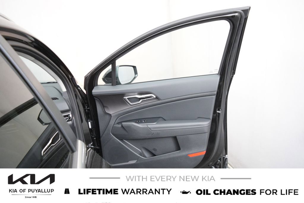 New 2026 Kia Sportage EX image 15