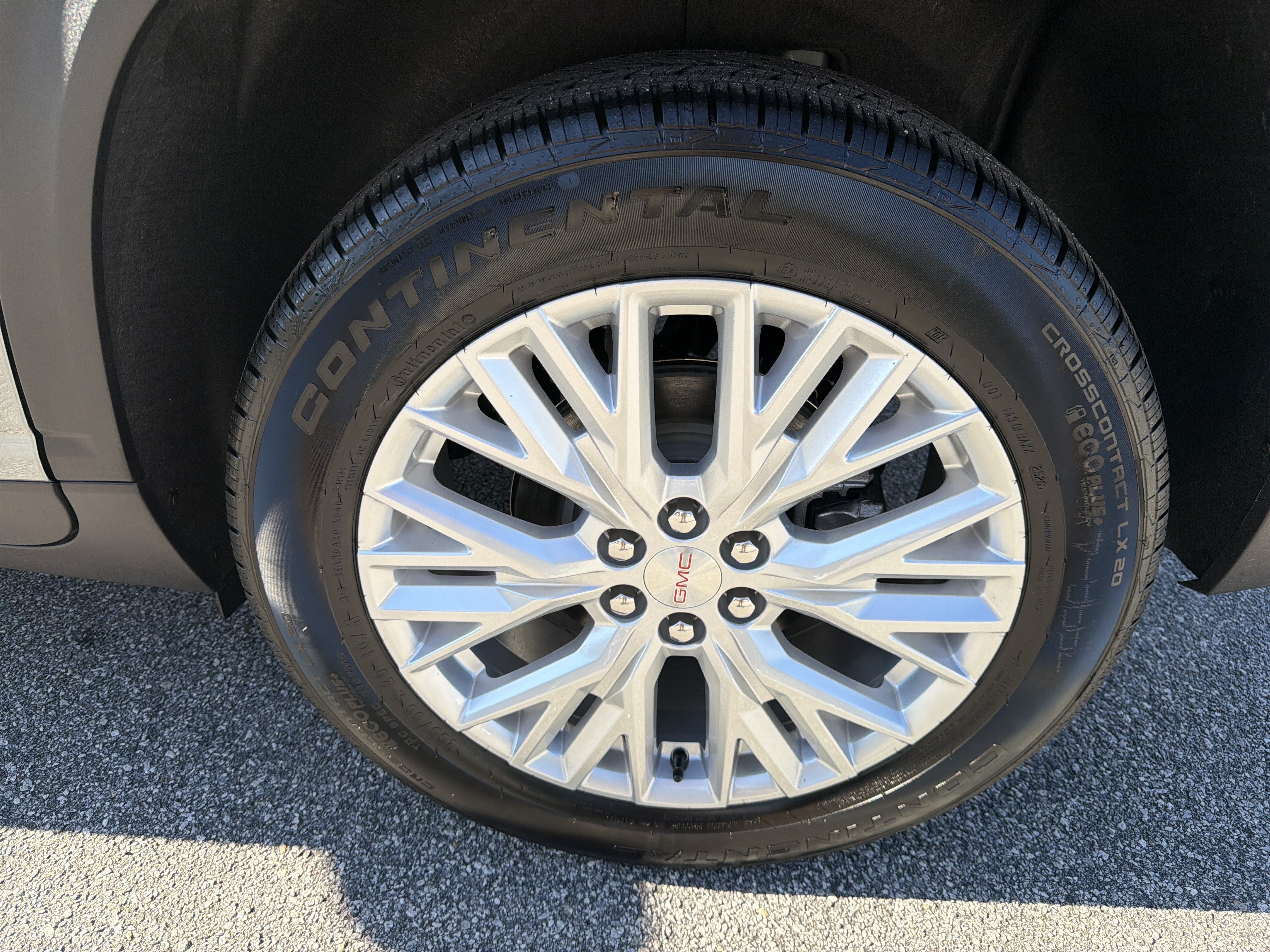 New 2027 GMC Acadia Elevation w/ Elevation Premium Package FWD image 20