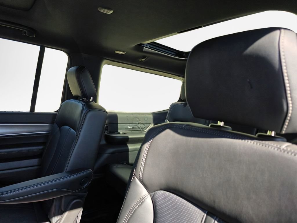 New 2025 Jeep Wagoneer Series II w/ Premium Group I image 37