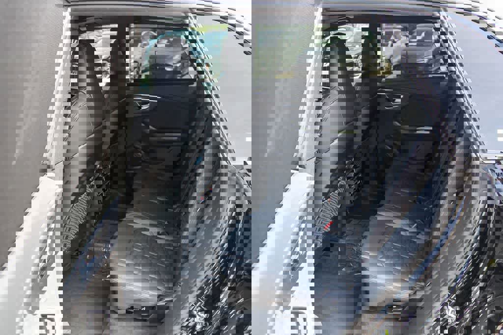 Used 2023 Audi RS Q8 image 15