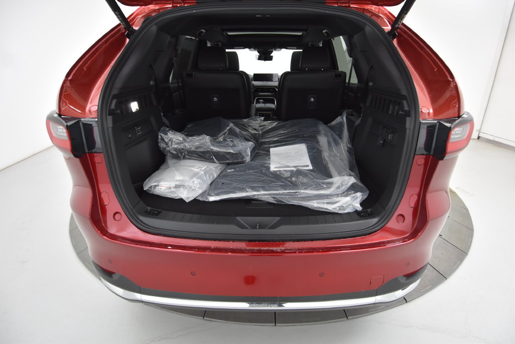 New 2026 MAZDA CX-90 Plug-In Hybrid w/ Premium Plus AWD/4WD image 37
