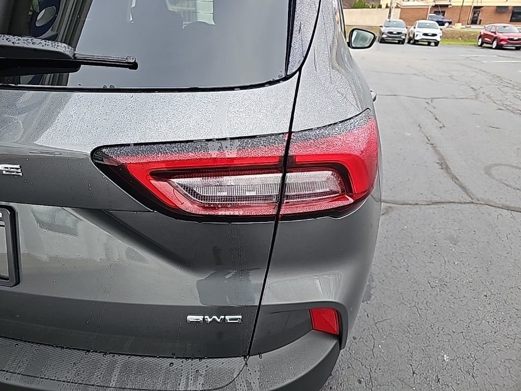 New 2026 Ford Escape Active w/ Cold Weather Package AWD/4WD image 6