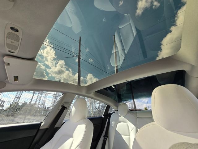 Used 2021 Tesla Model 3 Standard Range Plus RWD image 32