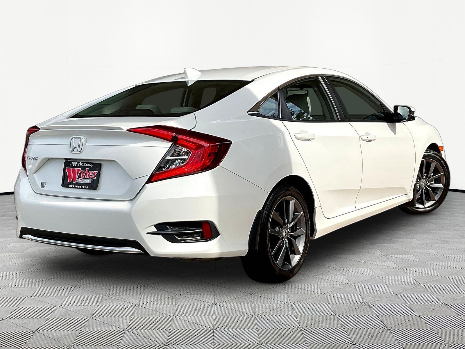 Used 2021 Honda Civic EX-L image 6