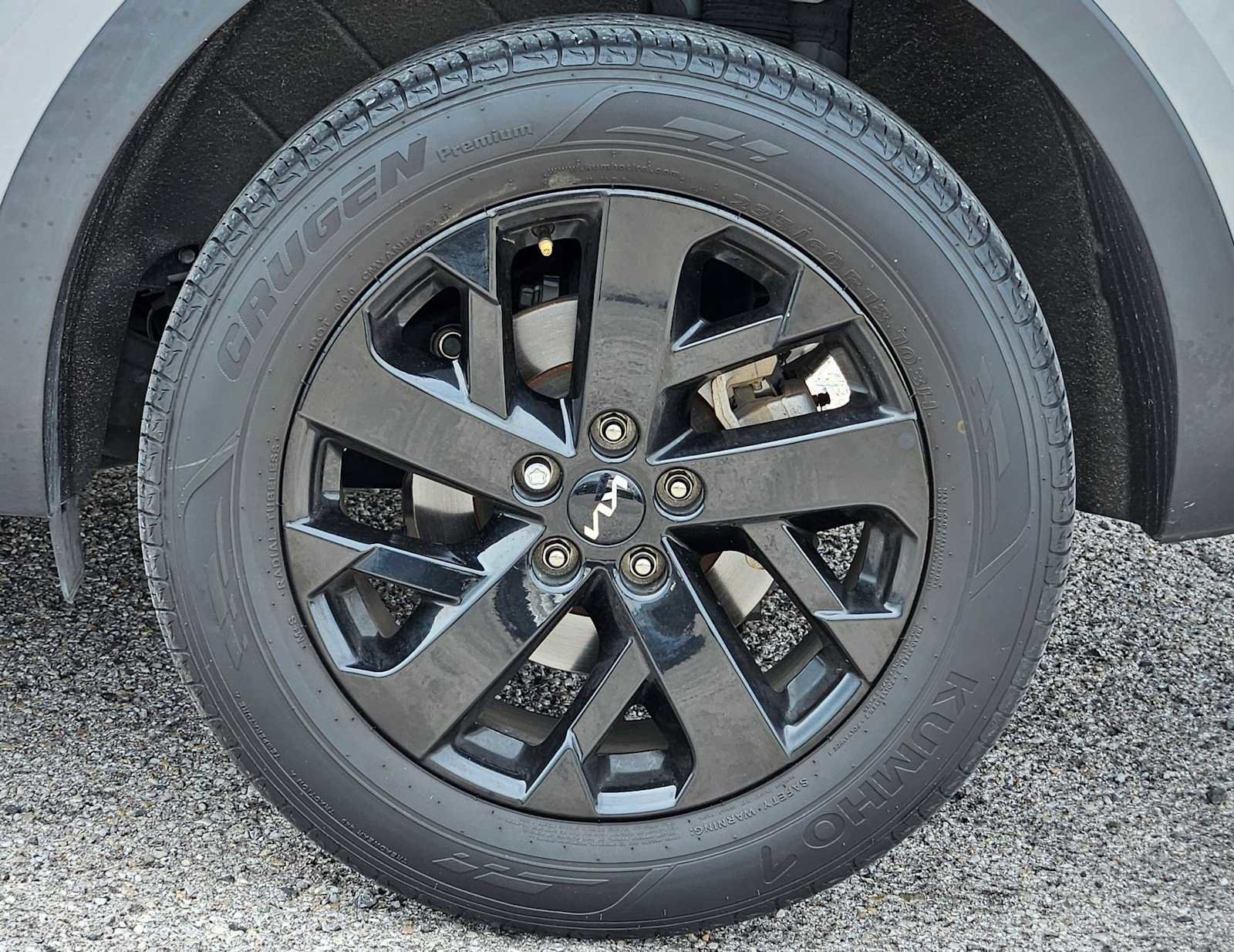 Certified 2023 Kia Sorento S image 14