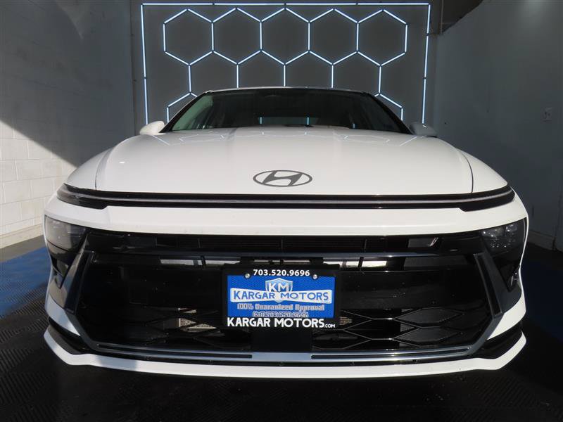 Used 2025 Hyundai Sonata SEL FWD image 3