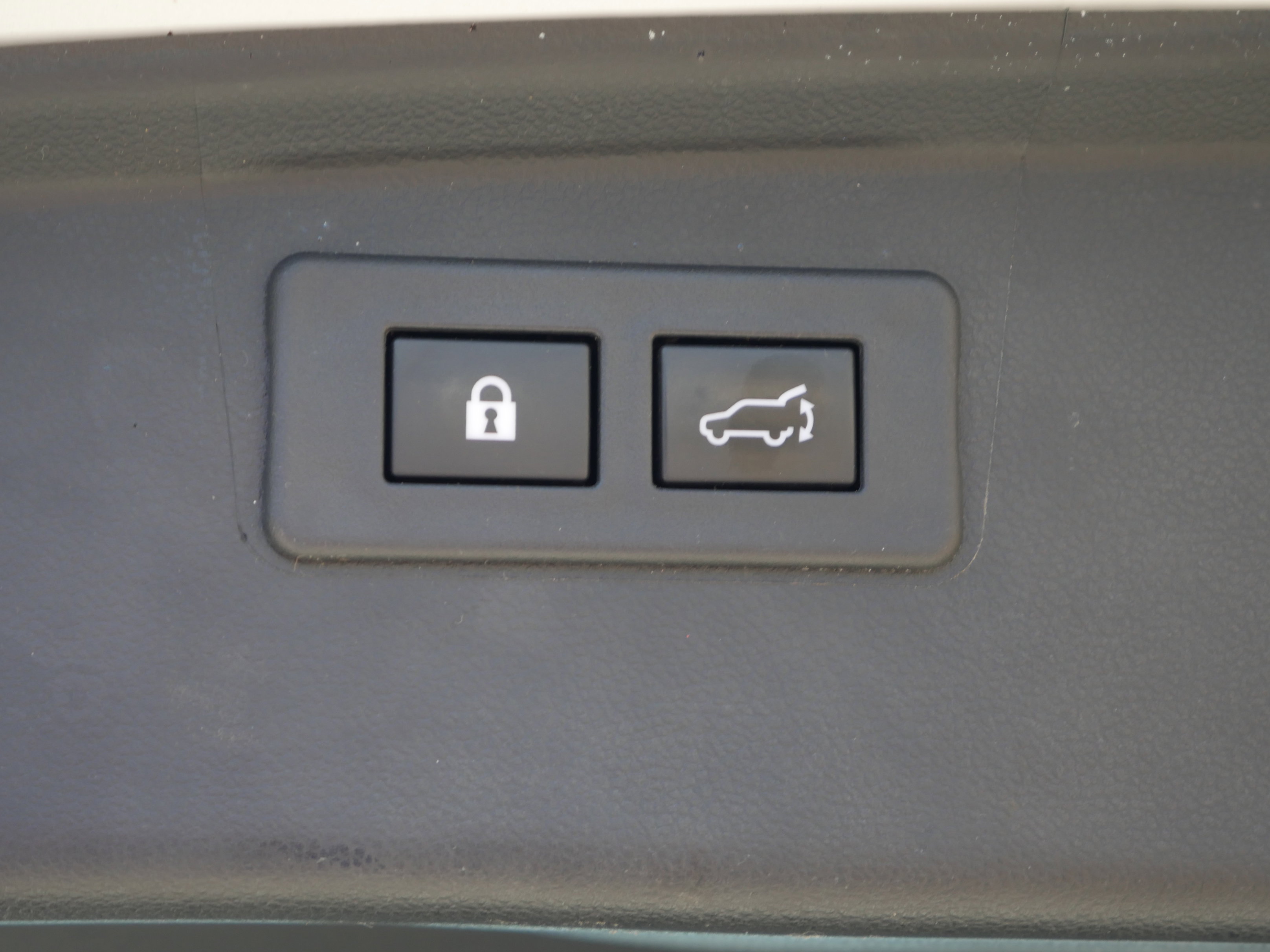 Used 2022 Subaru Outback Limited image 25