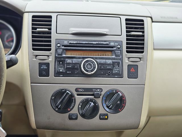 Used 2012 Nissan Versa 1.8 S w/ Special Edition Pkg FWD image 22