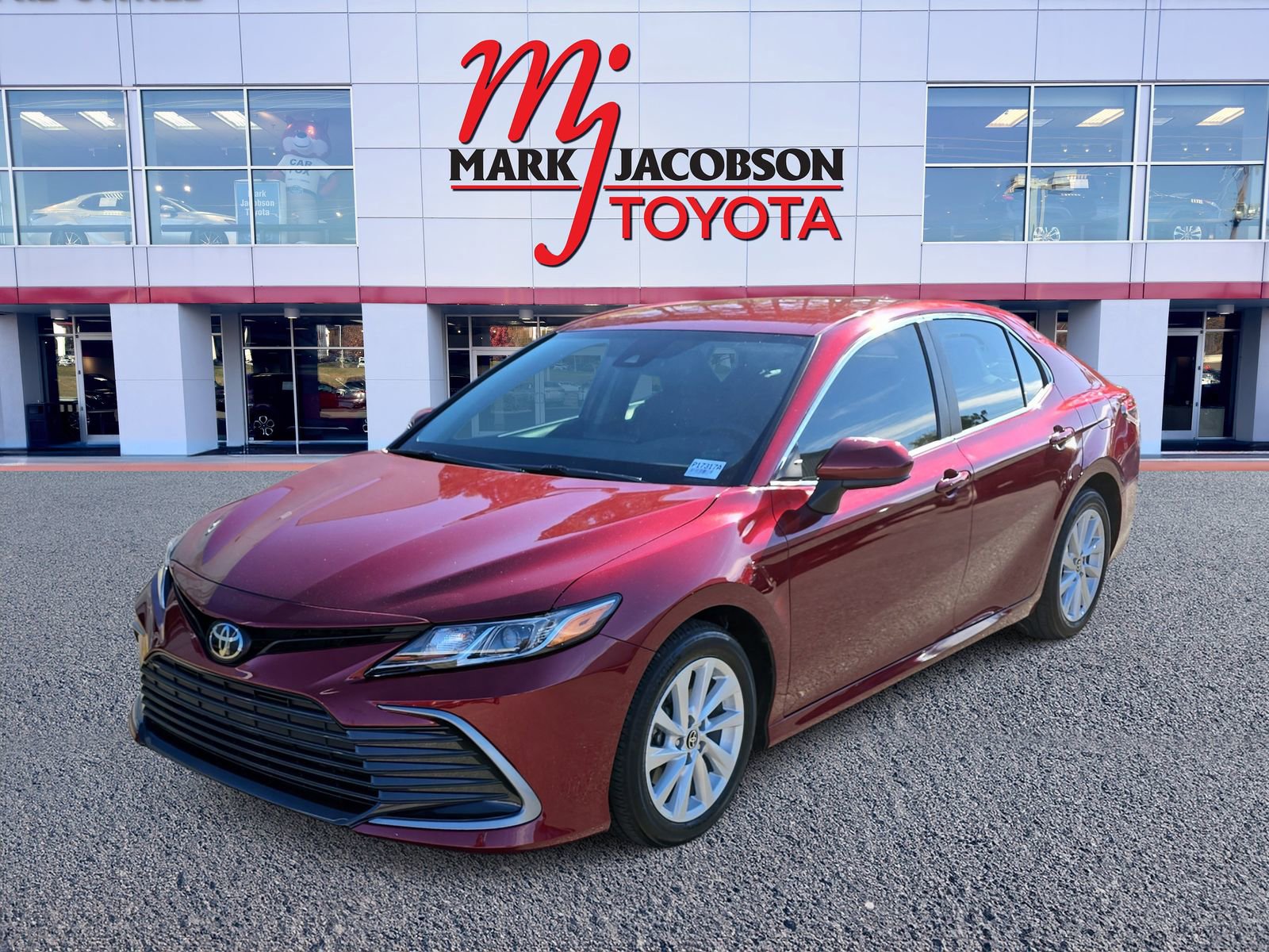 Used 2022 Toyota Camry LE