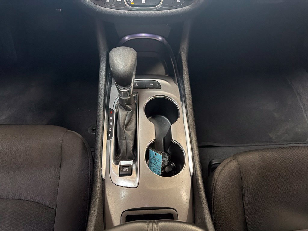 Used 2024 Chevrolet Malibu LT FWD image 22