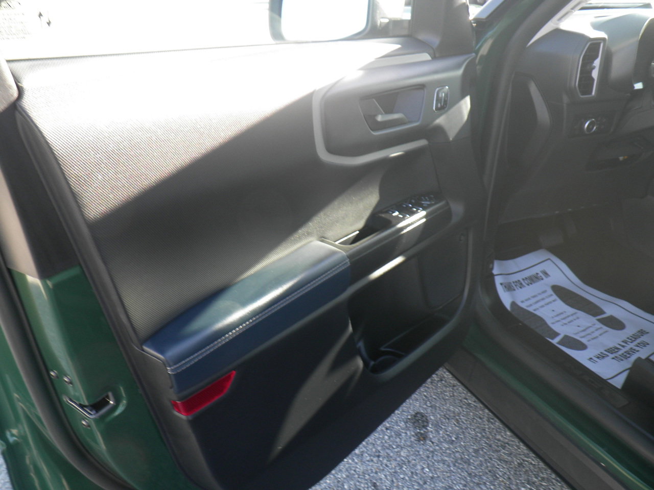 Certified 2024 Ford Bronco Sport Outer Banks w/ Tech Package image 16