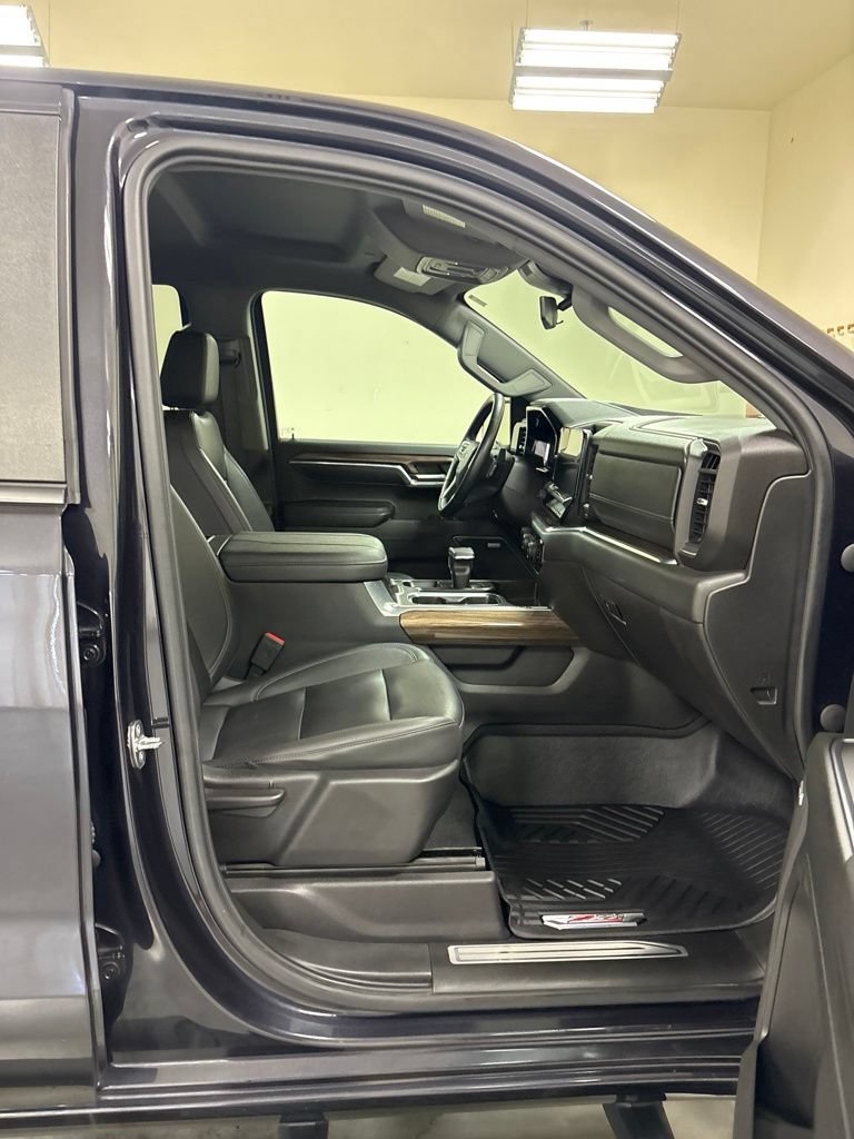 Used 2023 Chevrolet Silverado 1500 RST w/ RST All Star Premium Package AWD/4WD image 24