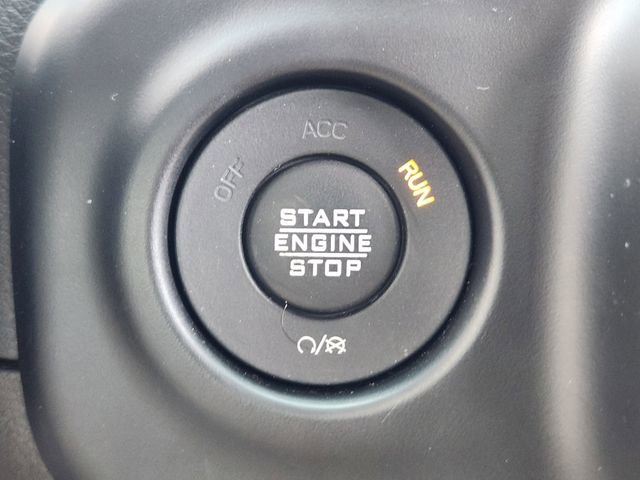 Used 2021 Jeep Wrangler Unlimited Sport image 2
