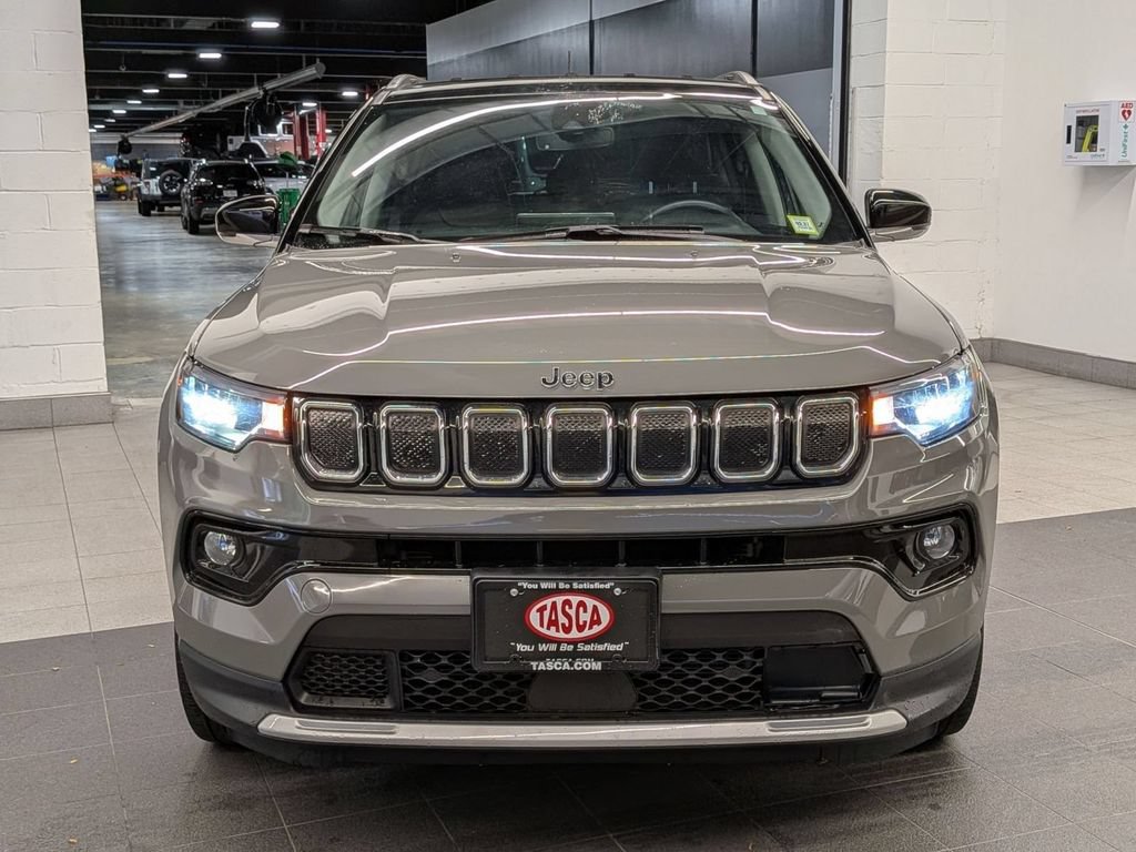 Used 2022 Jeep Compass Limited AWD/4WD image 10