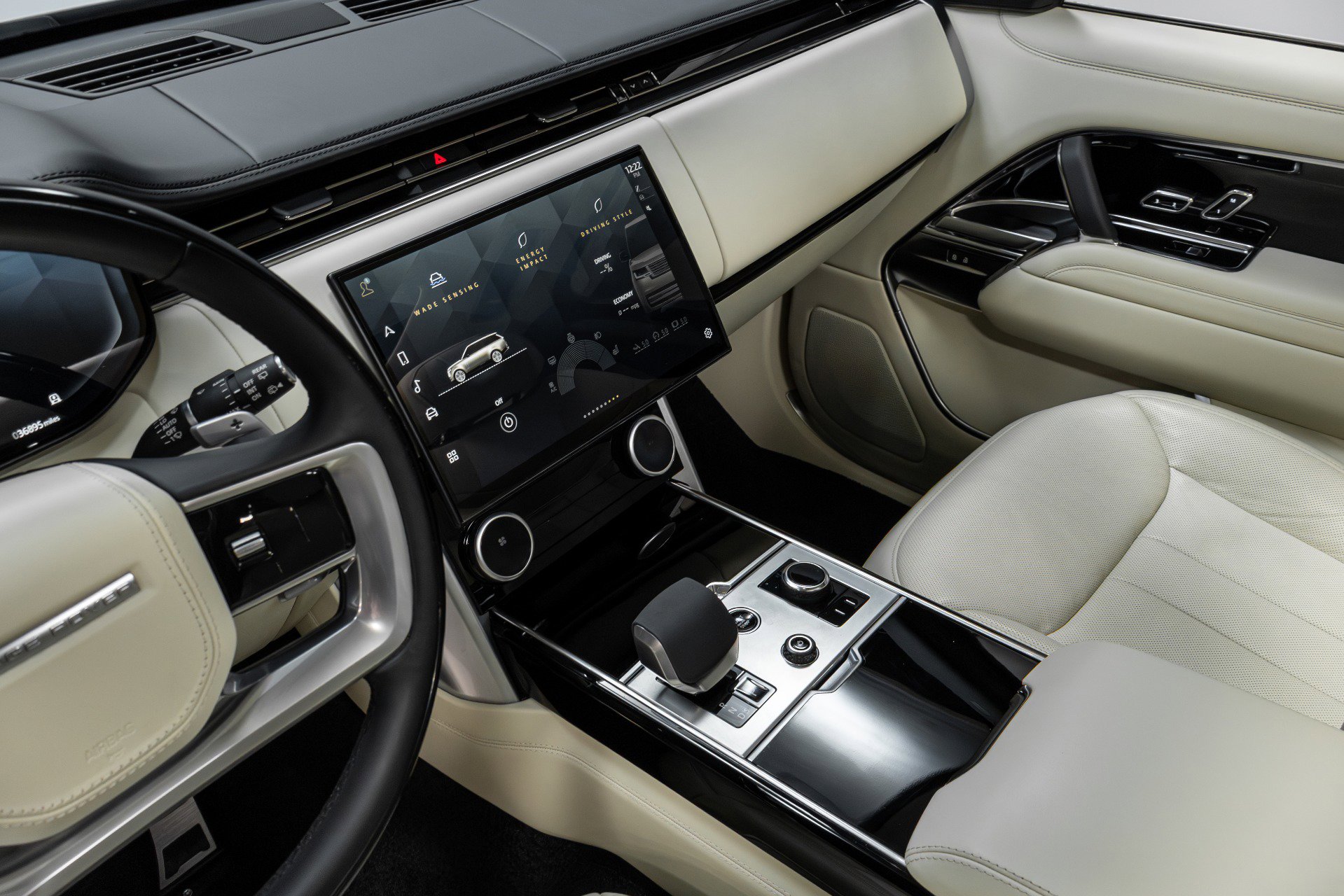 Used 2023 Land Rover Range Rover Long Wheelbase Autobiography image 64