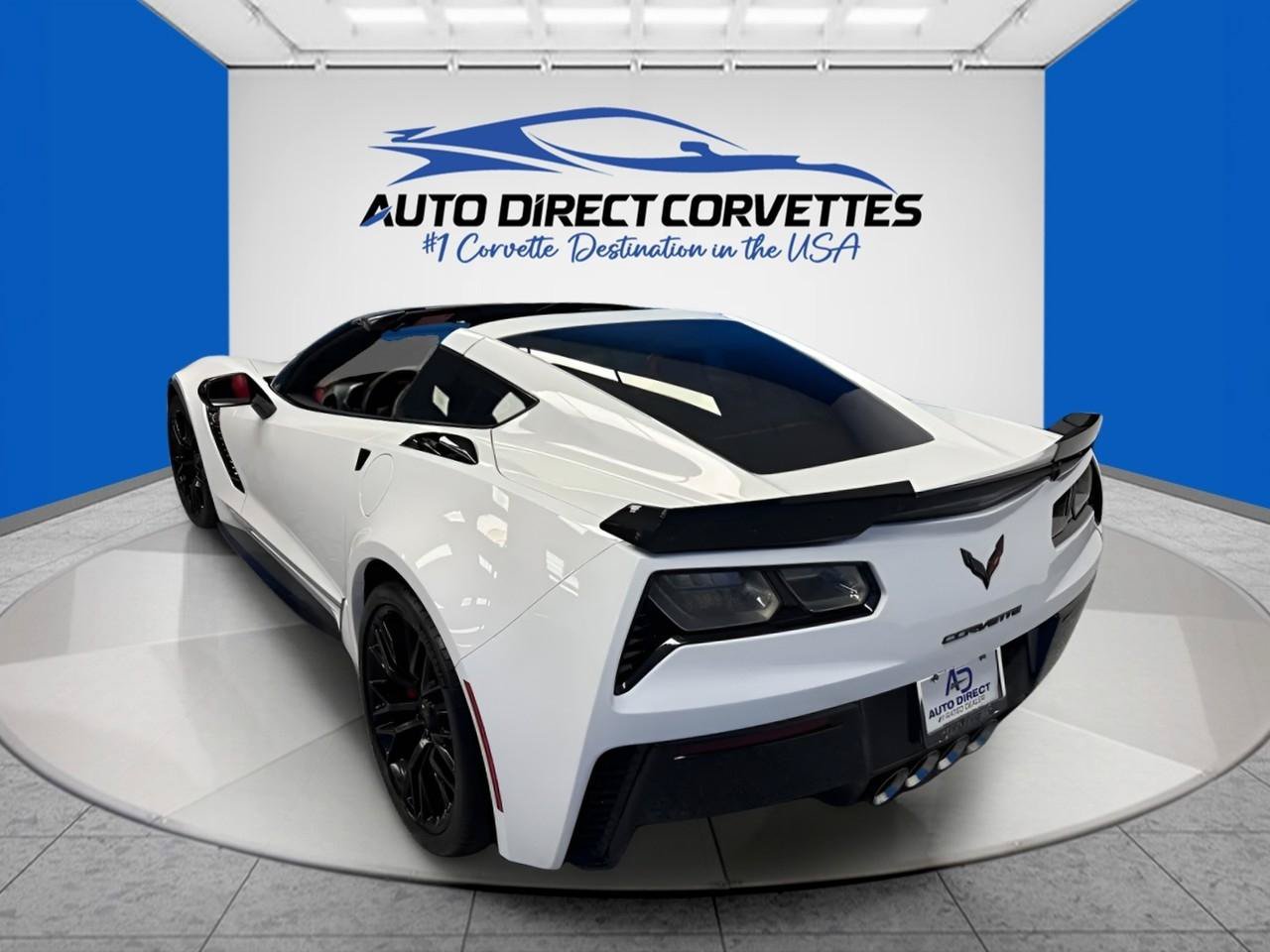 Used 2019 Chevrolet Corvette Z06 RWD image 11