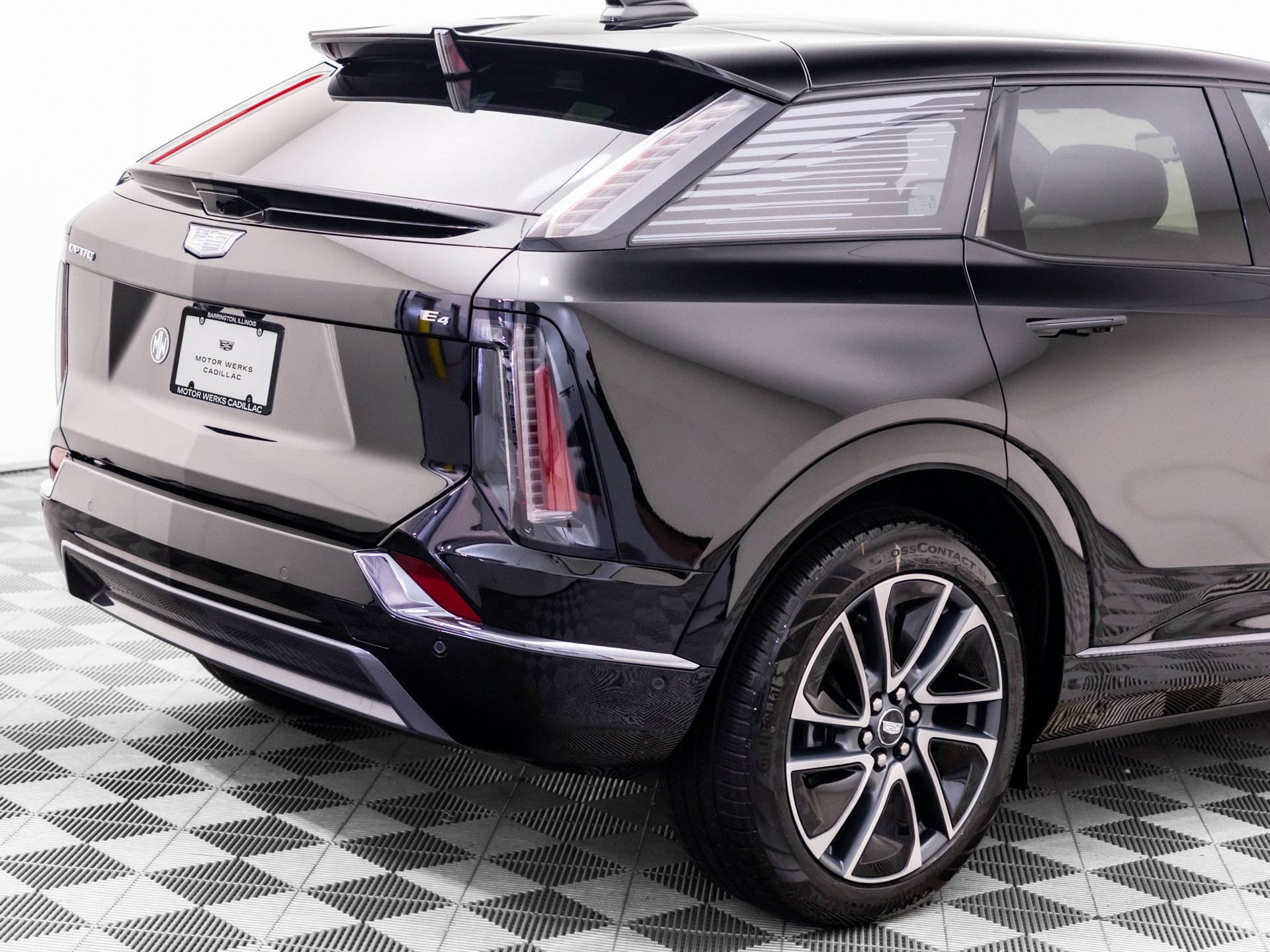 New 2027 Cadillac Optiq Sport w/ LPO, Floor Liner Package AWD/4WD image 30
