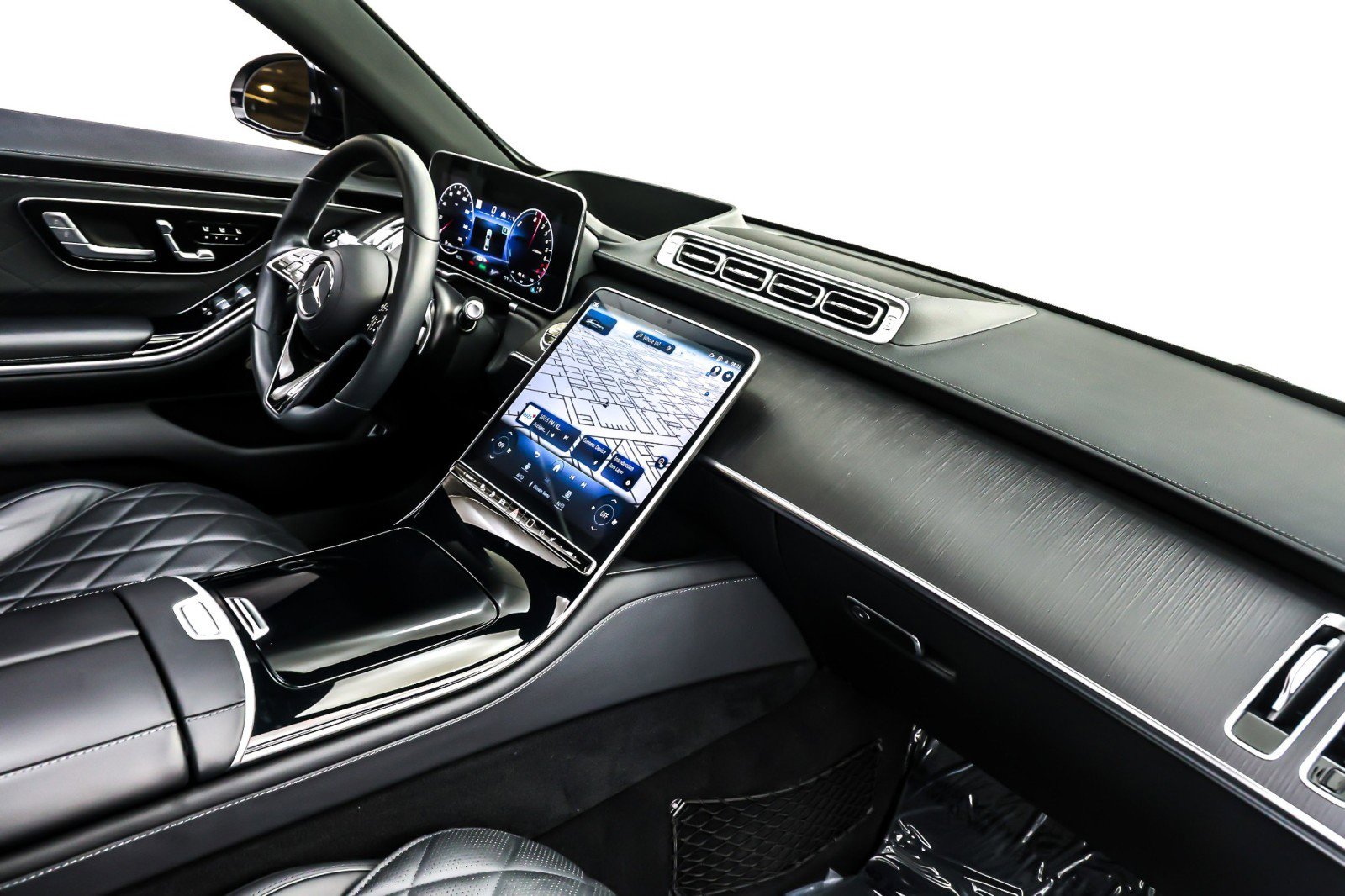 Used 2023 Mercedes-Benz S 580e 4MATIC Sedan image 17