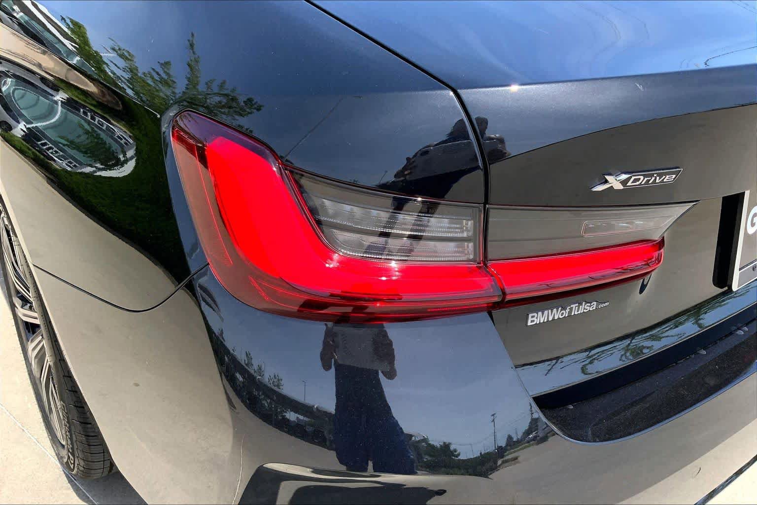 New 2026 BMW 330i xDrive Sedan w/ Premium Package AWD/4WD image 14