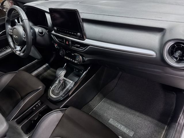 Used 2023 Kia Forte GT-Line w/ GT-Line Premium Package image 32