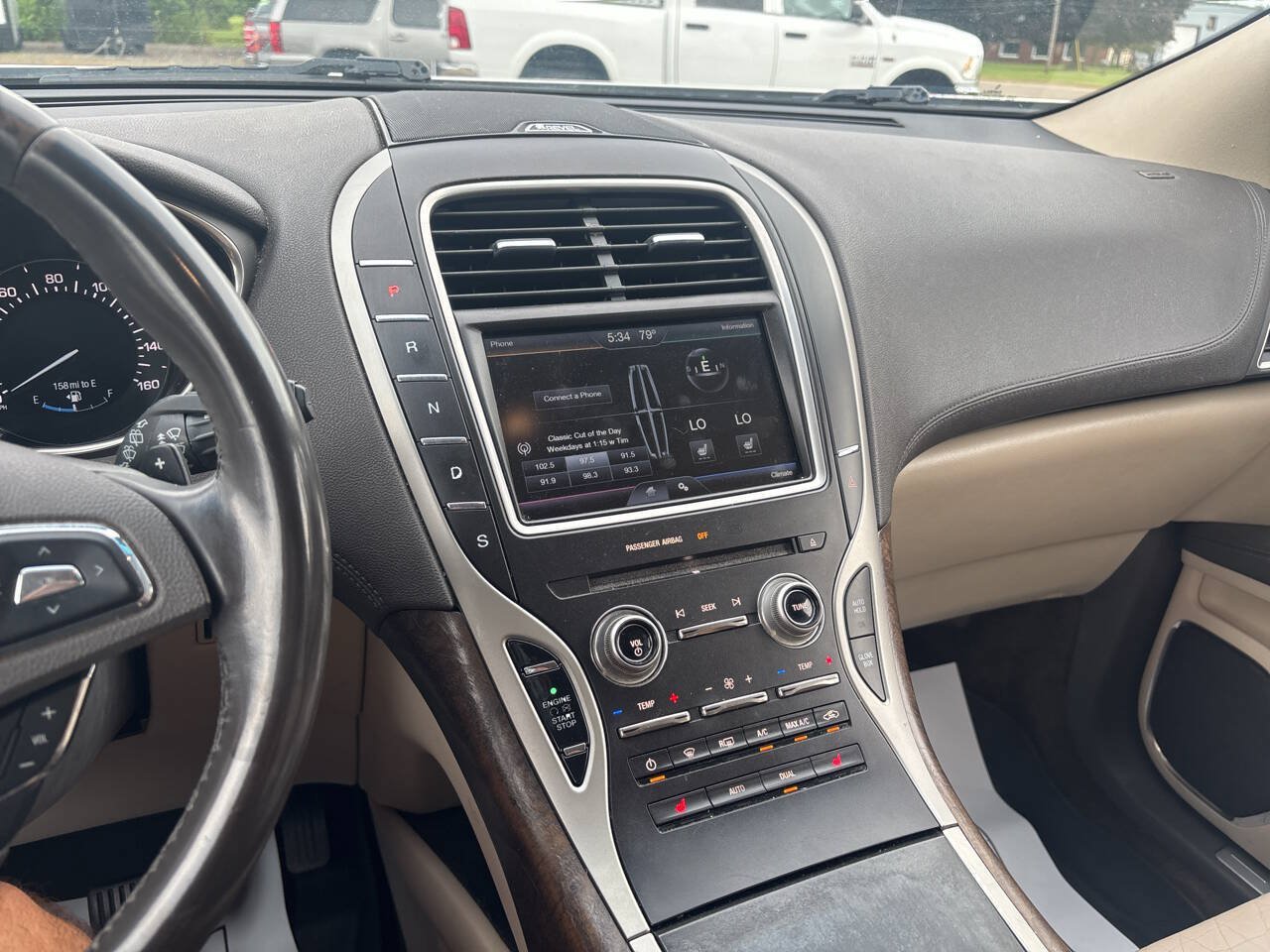 Used 2016 Lincoln MKX Select FWD image 22
