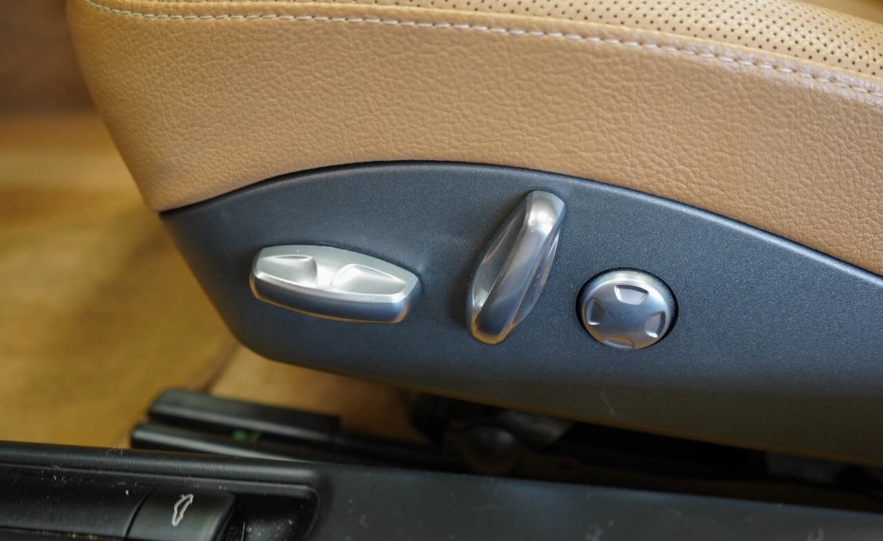 Used 2009 Porsche 911 Carrera S image 65