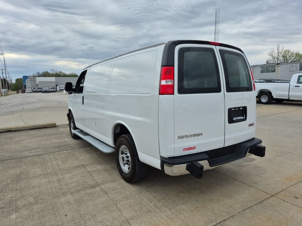 Certified 2024 GMC Savana 2500 w/ Driver Convenience Package RWD image 5