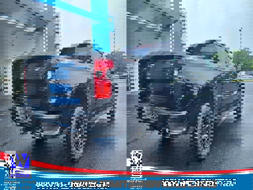 Used 2023 Chevrolet Silverado 1500 LT Trail Boss w/ Protection Package image 7