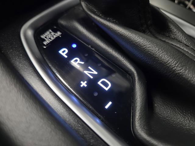 Used 2020 Hyundai Santa Fe Limited image 23