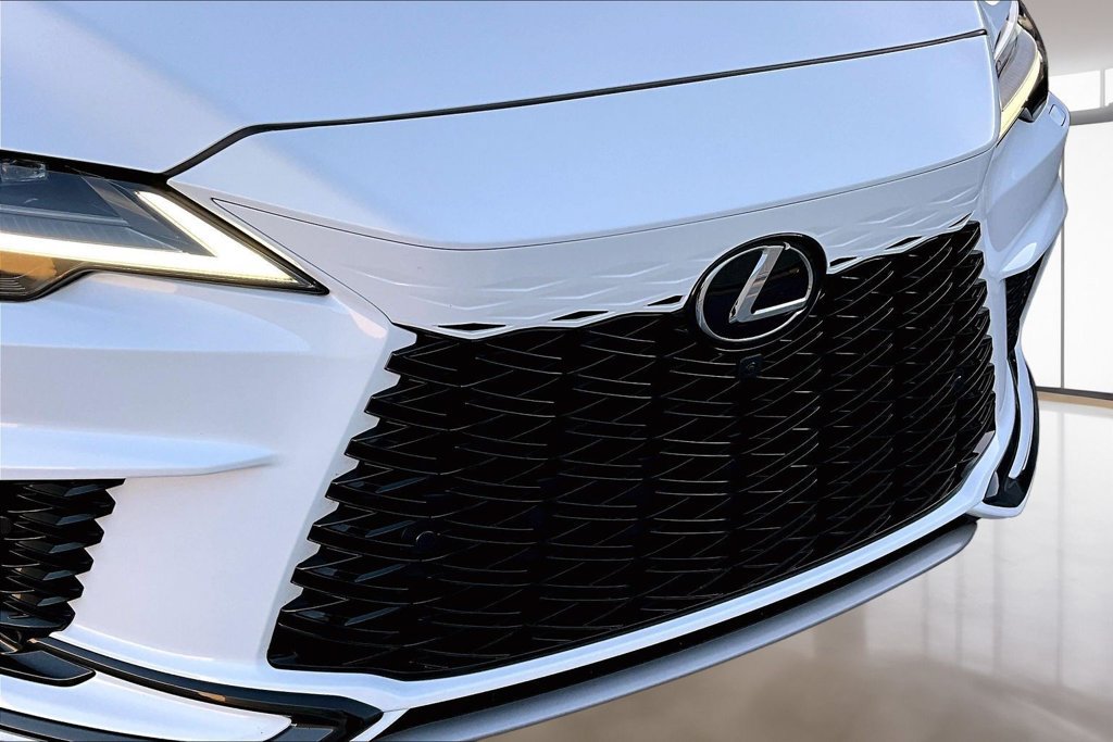 Used 2023 Lexus RX 500h F Sport w/ Cold Area Package AWD/4WD image 31