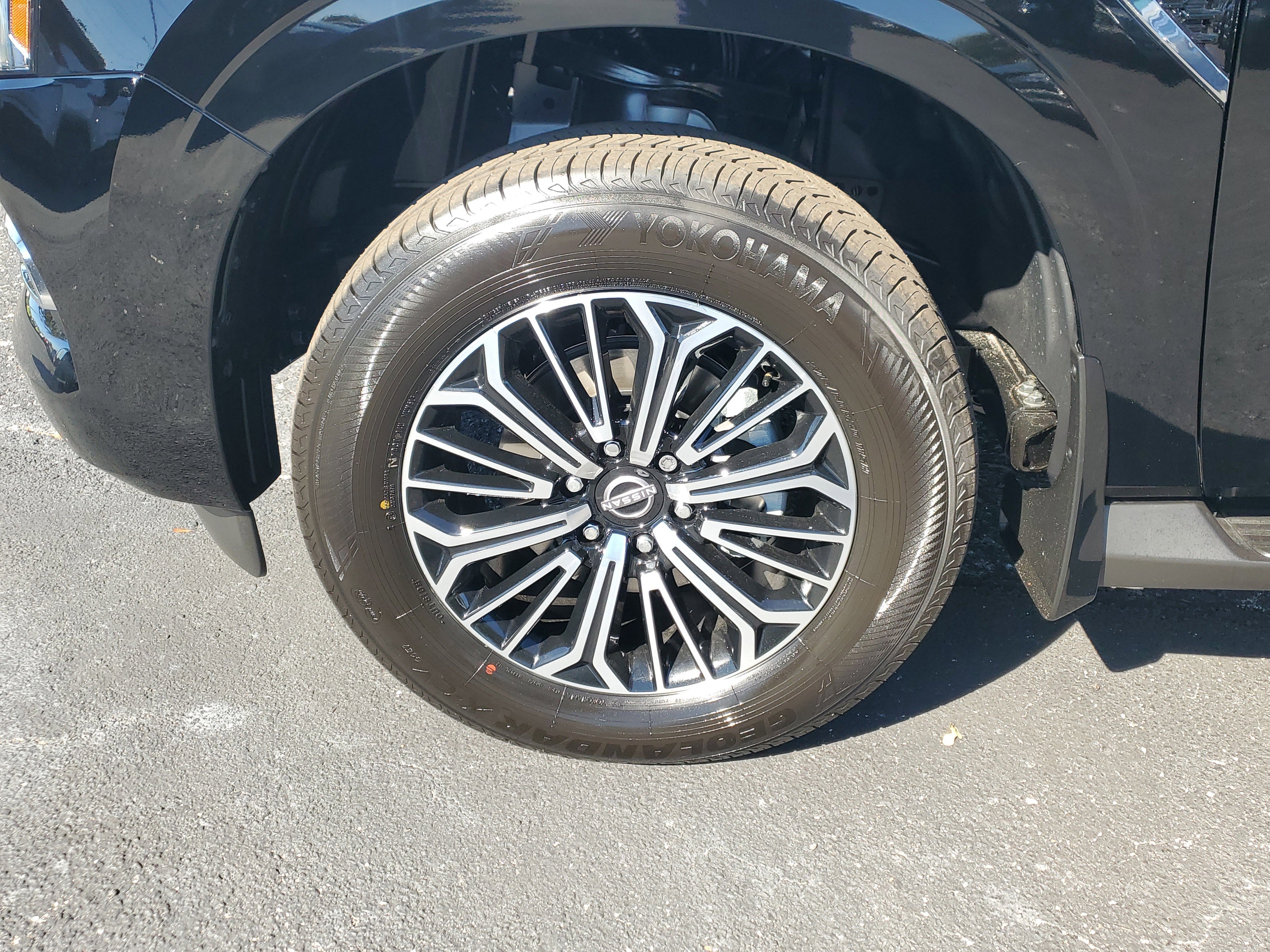 New 2026 Nissan Armada Platinum image 4