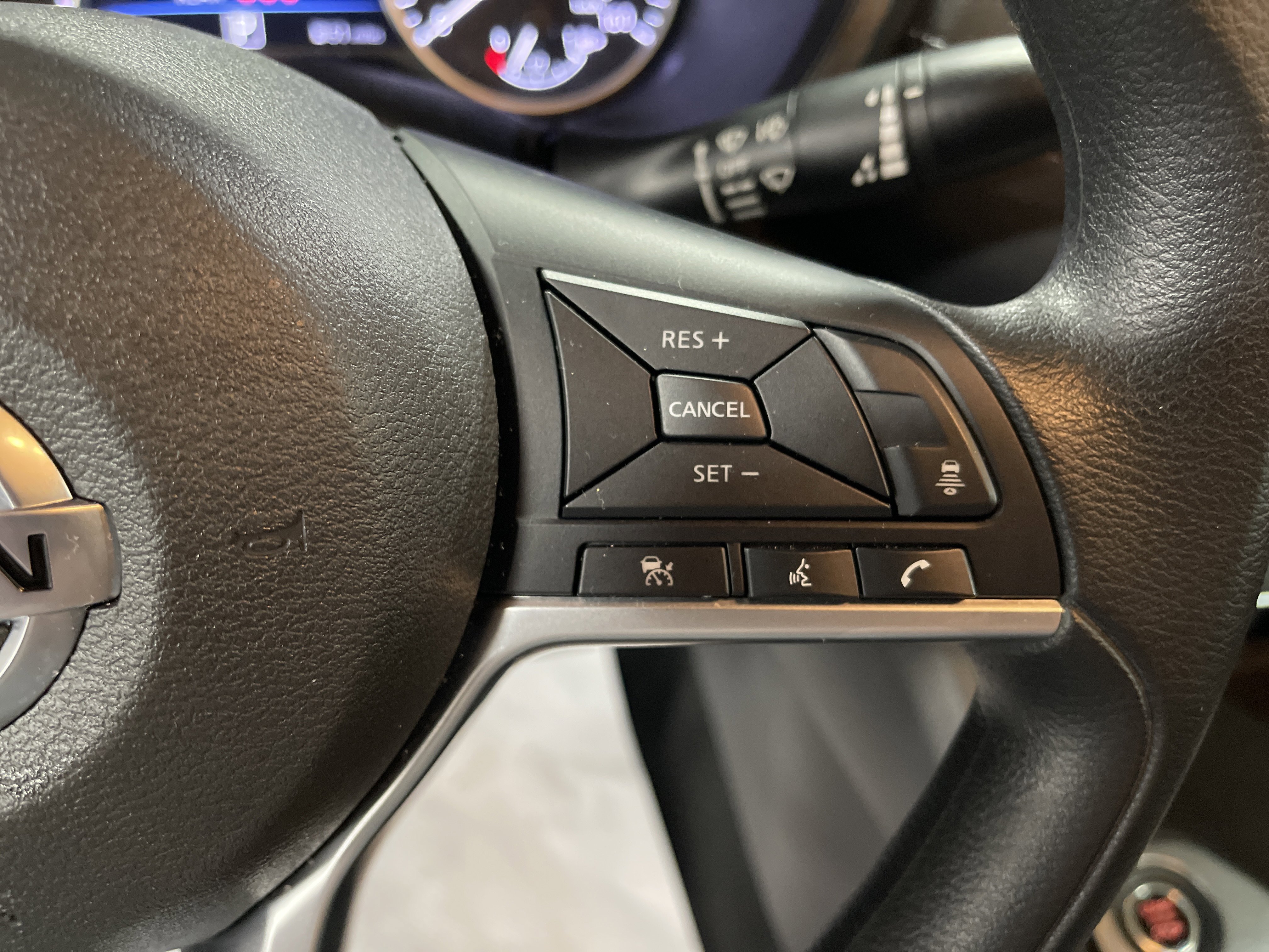 Used 2023 Nissan Sentra SV image 18