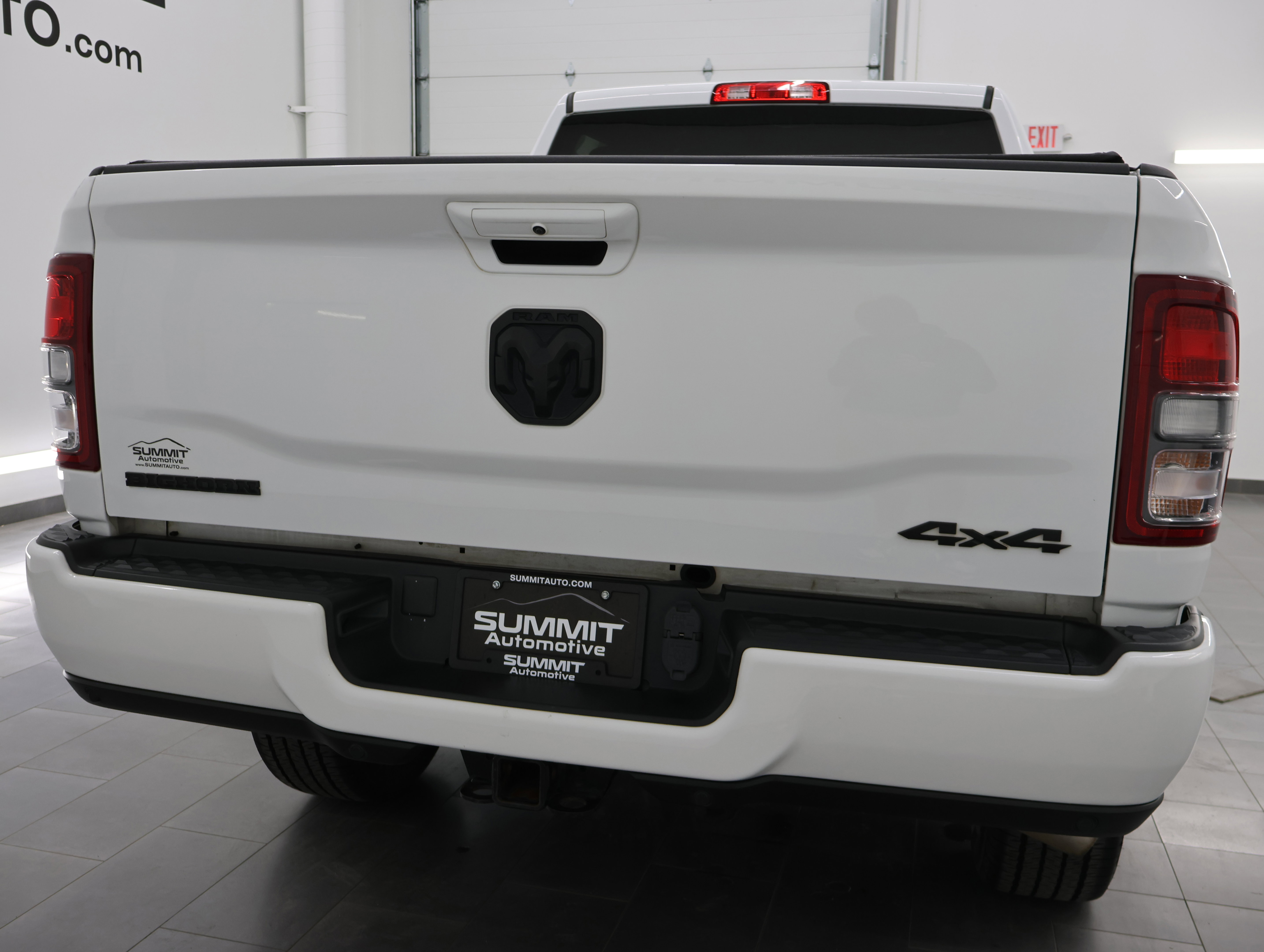 Used 2022 RAM 2500 Big Horn w/ Night Edition AWD/4WD image 28