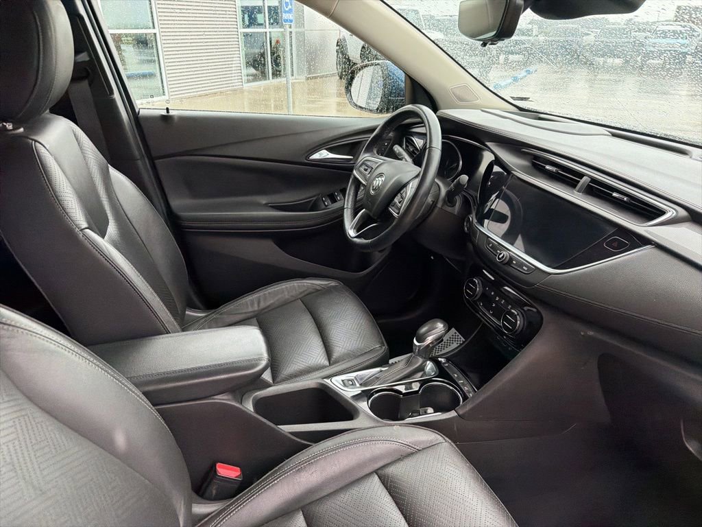 Used 2021 Buick Encore GX Essence w/ Advanced Technology Package FWD image 24