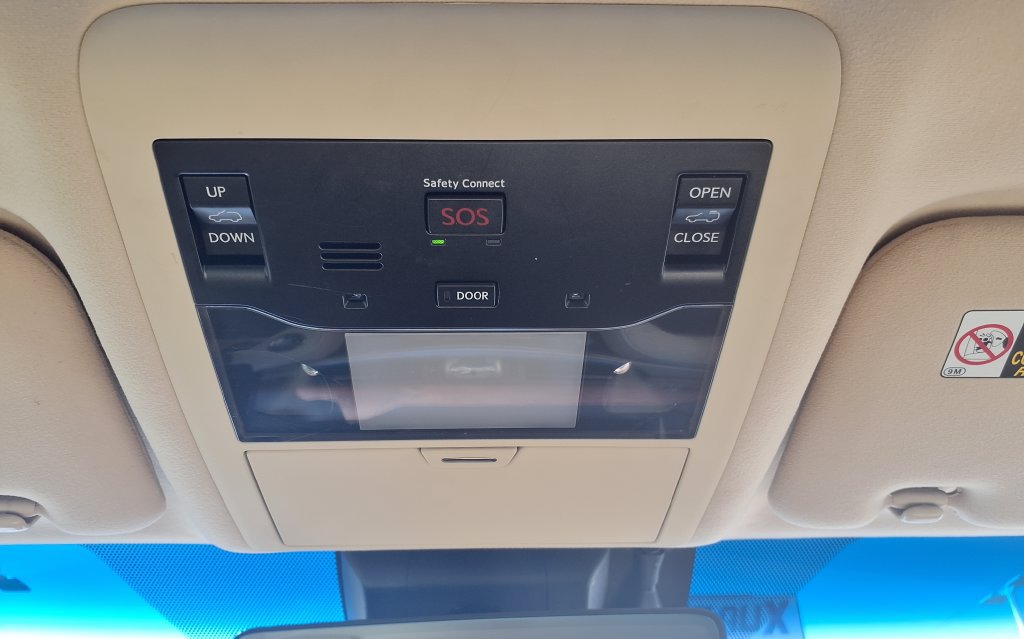 Used 2021 Lexus LX 570 4WD w/ Luxury Package image 27