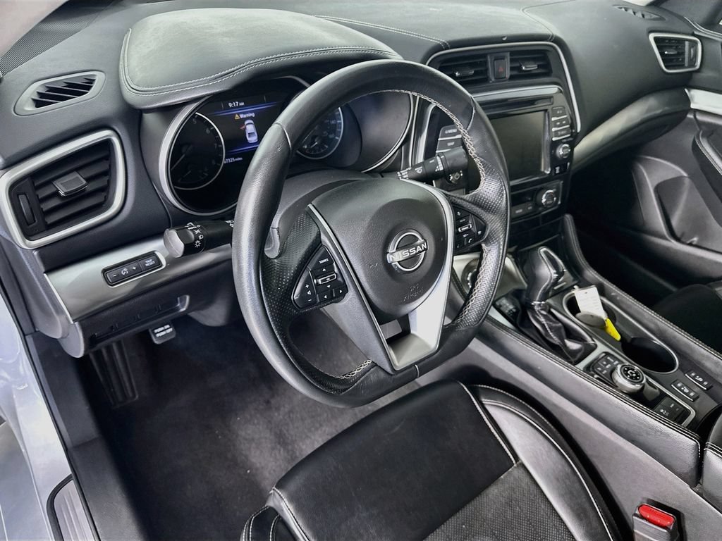 Used 2023 Nissan Maxima SV w/ Floor Mat Group FWD image 29