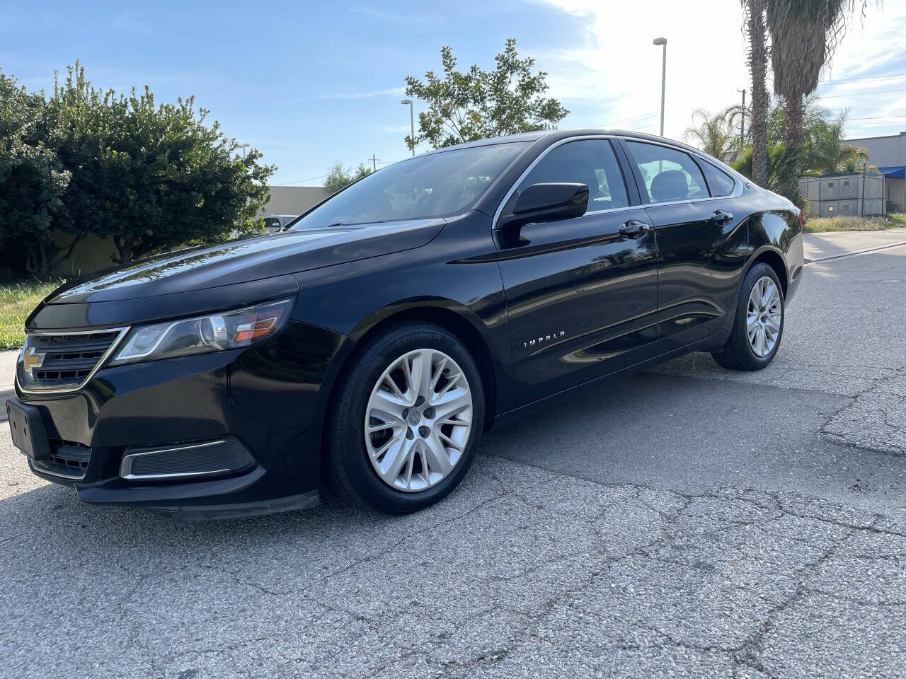 Used 2019 Chevrolet Impala LS FWD image 1